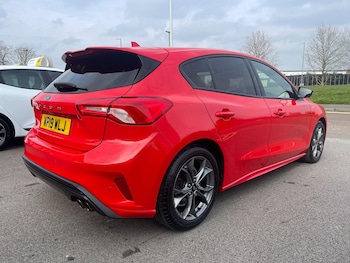 Used Ford Focus 2019 for sale - 77977619: Photo