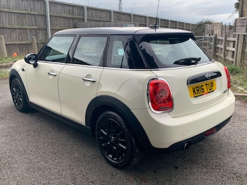 Used MINI Hatch 2016 for sale - 77238064: Photo