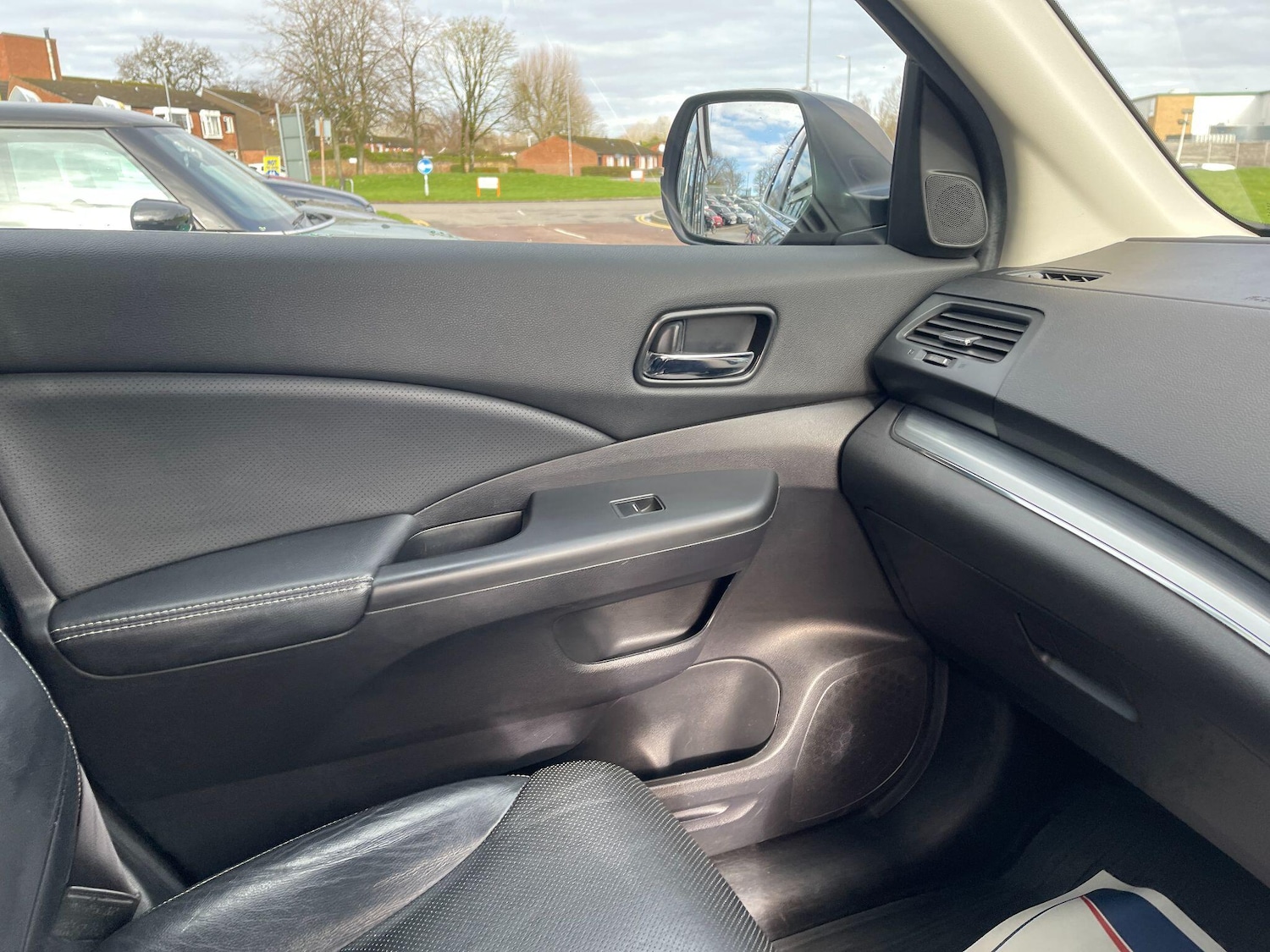 Used Honda CR-V 2016 for sale - 77705227: Photo 60