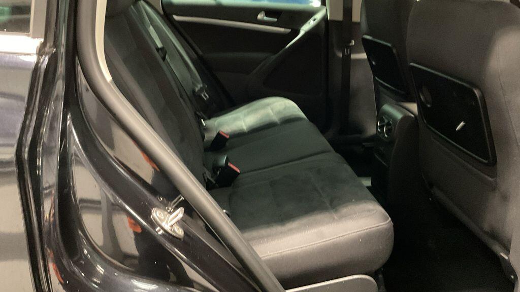 Used Volkswagen Tiguan 2013 for sale - 77705322: Photo 8