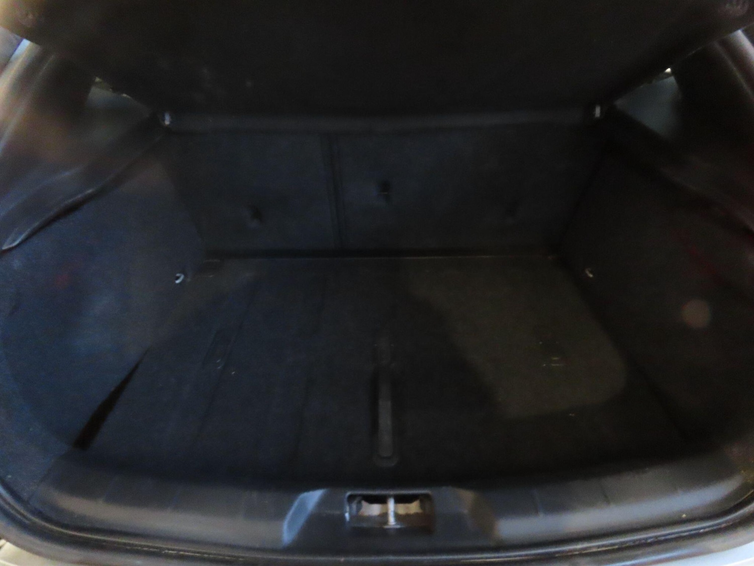 Used Volvo V40 2019 for sale - 77120654: Photo 10