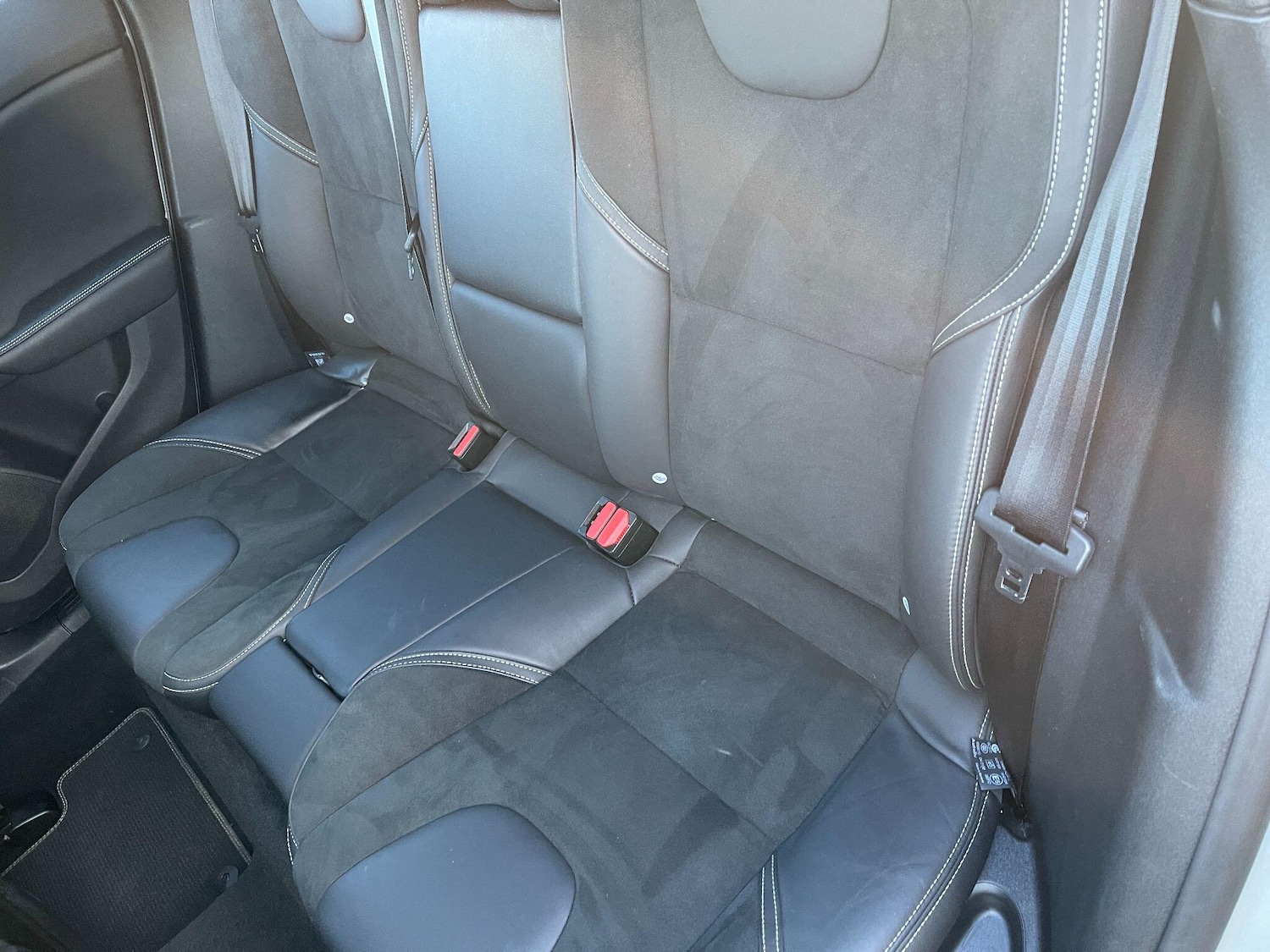 Used Volvo V40 2019 for sale - 77120654: Photo 16