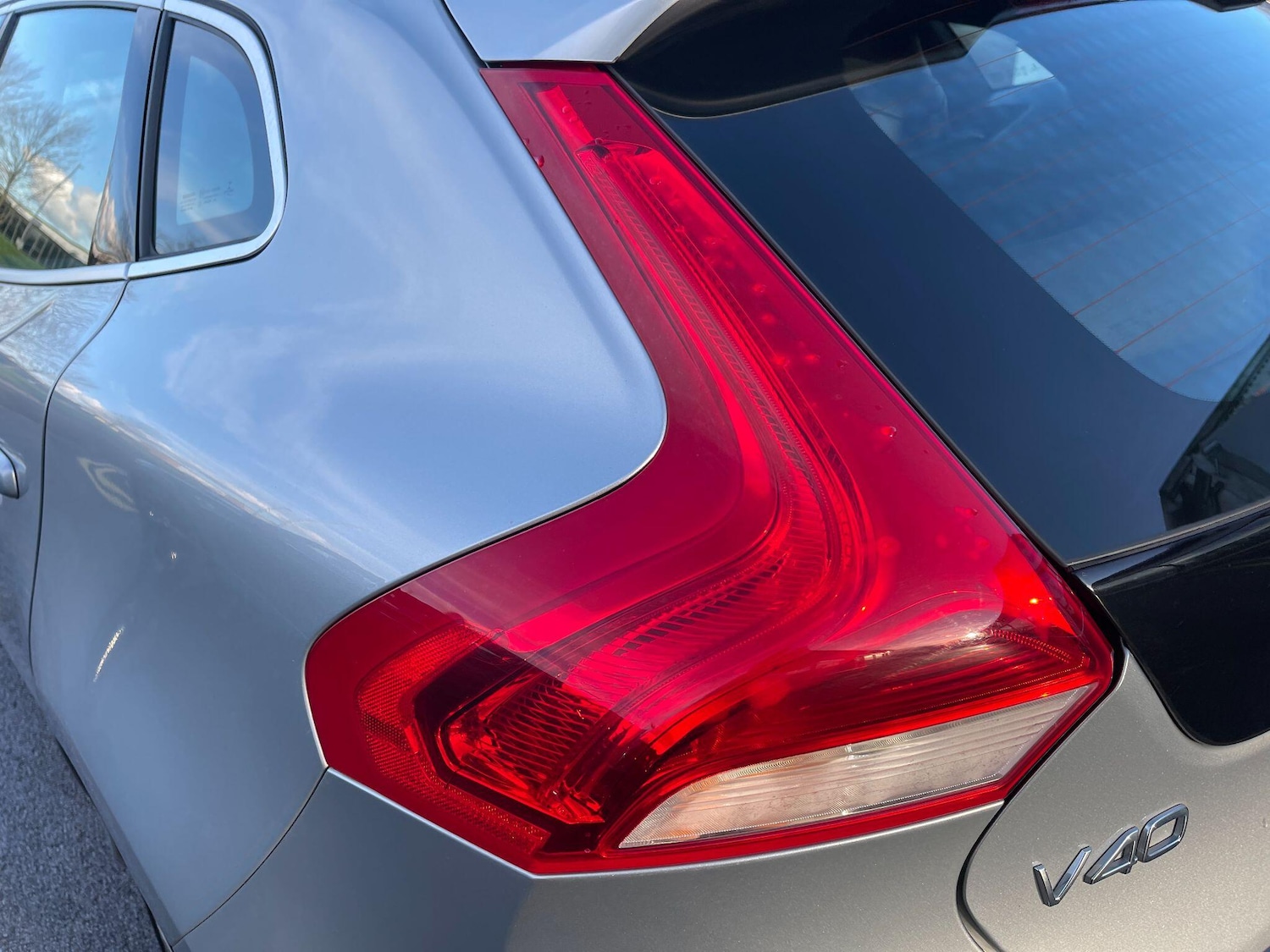 Used Volvo V40 2019 for sale - 77120654: Photo 36