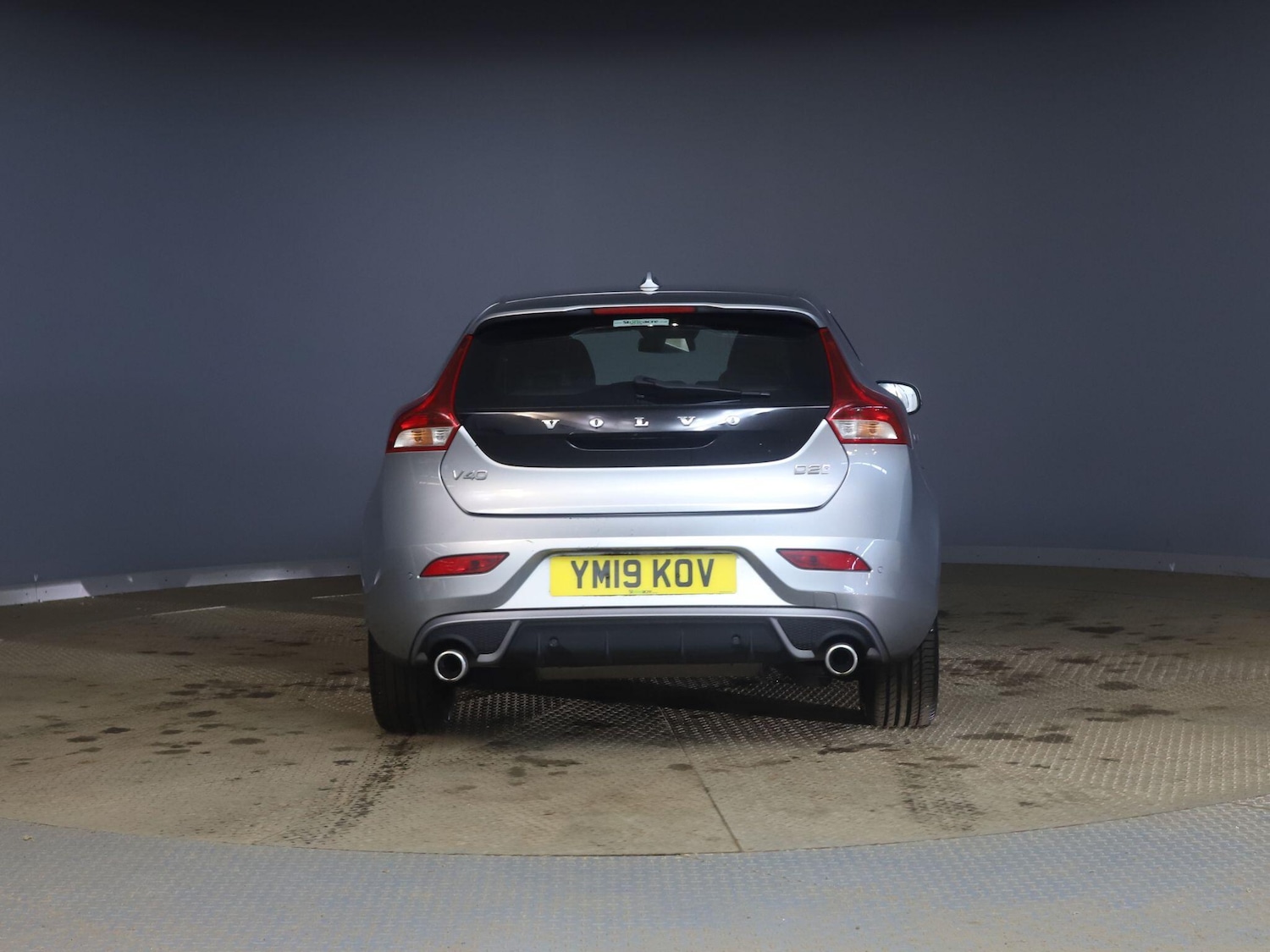 Used Volvo V40 2019 for sale - 77120654: Photo 4