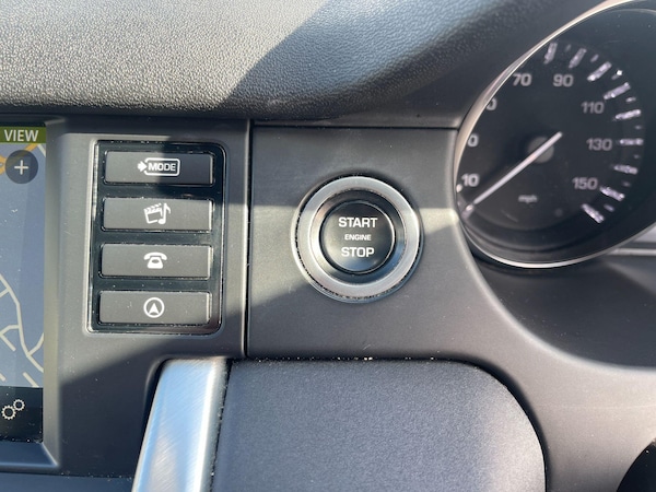 Used Land Rover Discovery Sport 2016 for sale - 76071917: Photo 44