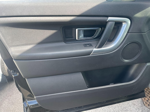 Used Land Rover Discovery Sport 2016 for sale - 76071917: Photo 49