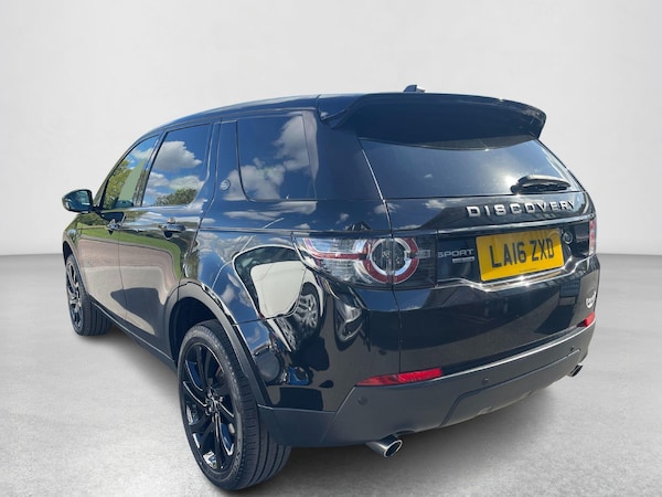Used Land Rover Discovery Sport 2016 for sale - 76071917: Photo 4