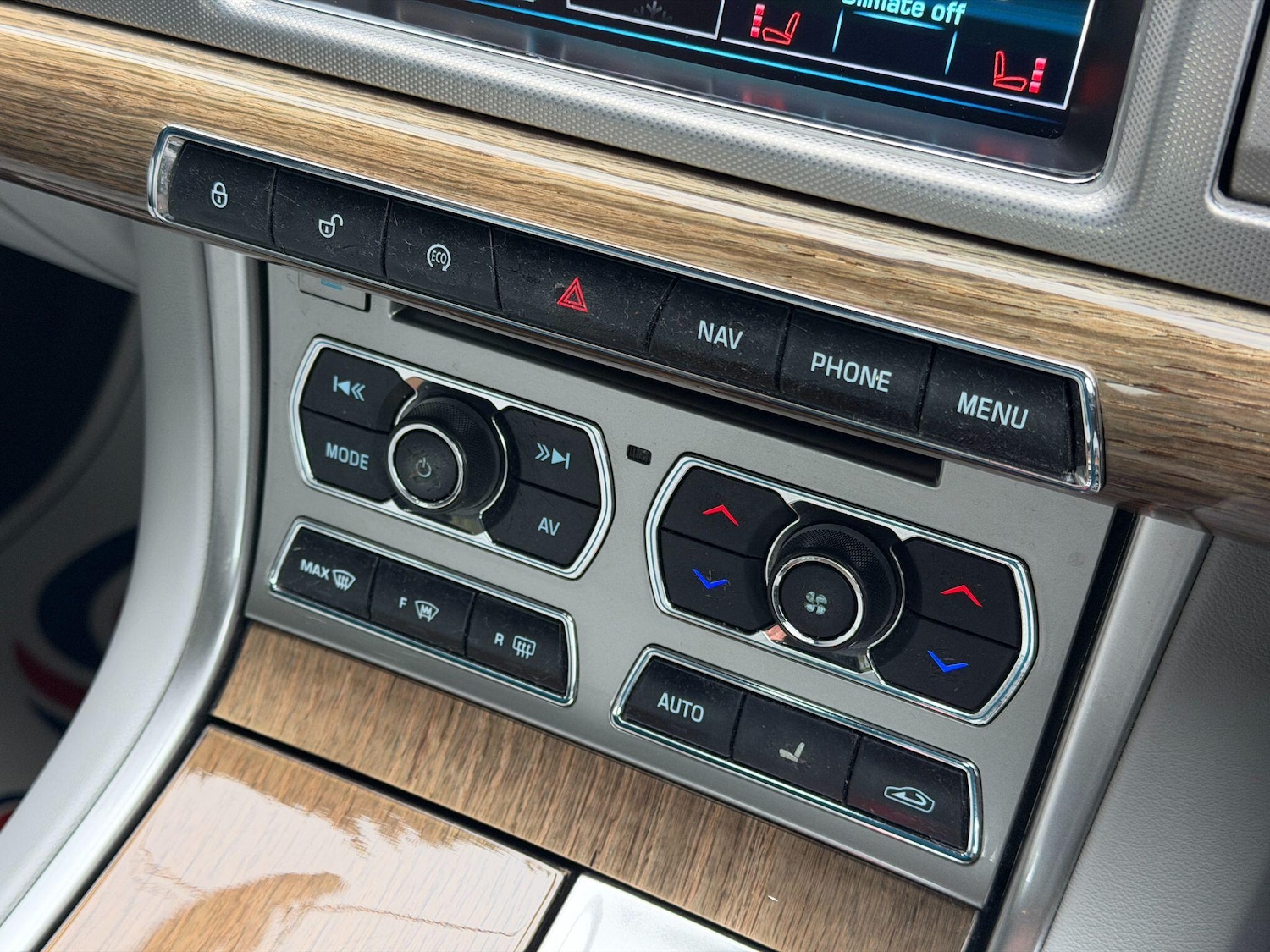 Used Jaguar XF 2013 for sale - 77523677: Photo 16