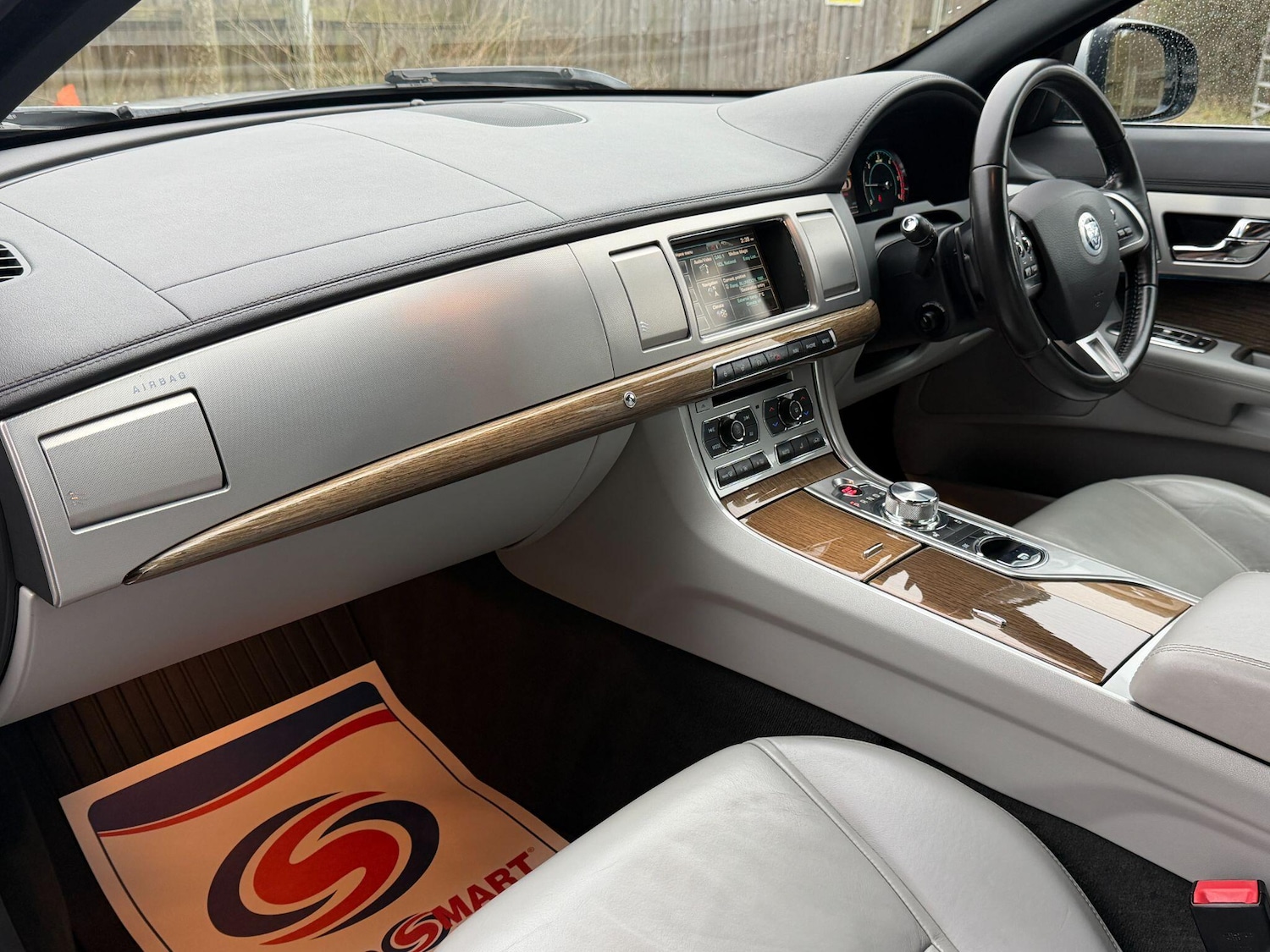 Used Jaguar XF 2013 for sale - 77523677: Photo 9