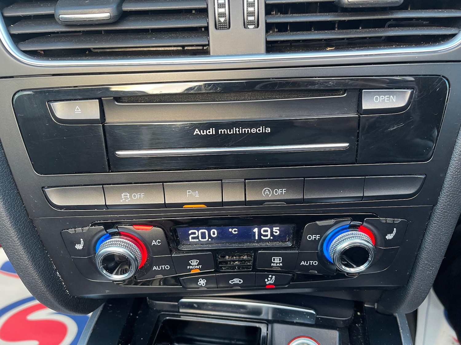 Used Audi A5 Cabriolet 2014 for sale - 76899289: Photo 20