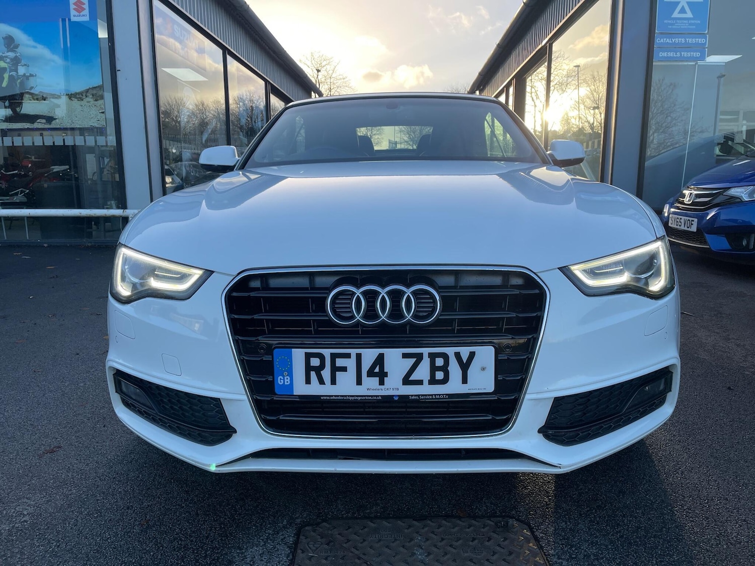 Used Audi A5 Cabriolet 2014 for sale - 76899289: Photo 7