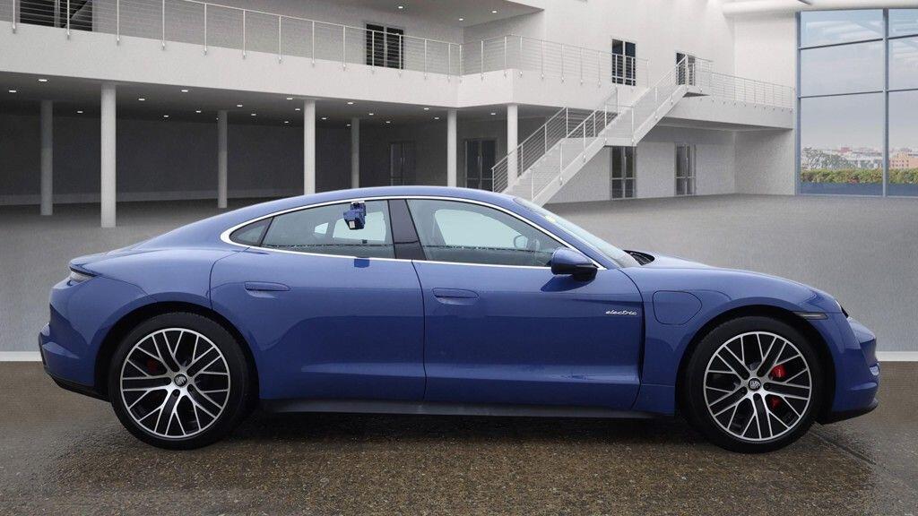 Used Porsche Taycan 2021 for sale - 77175151: Photo 17