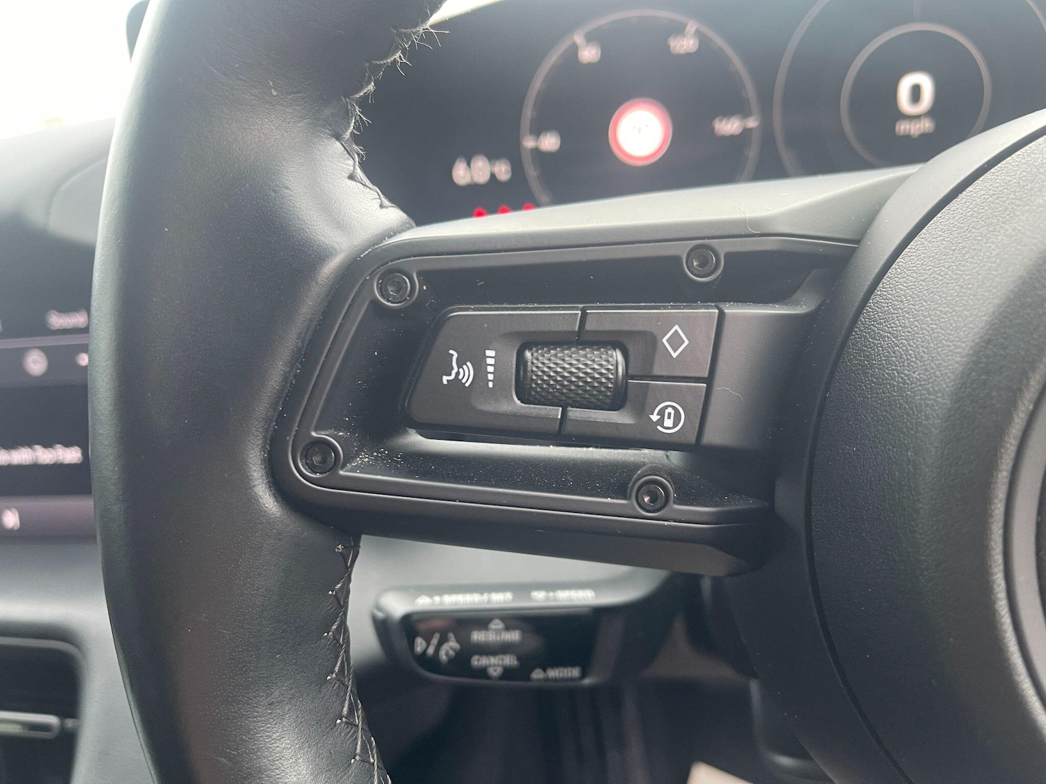 Used Porsche Taycan 2021 for sale - 77175151: Photo 25