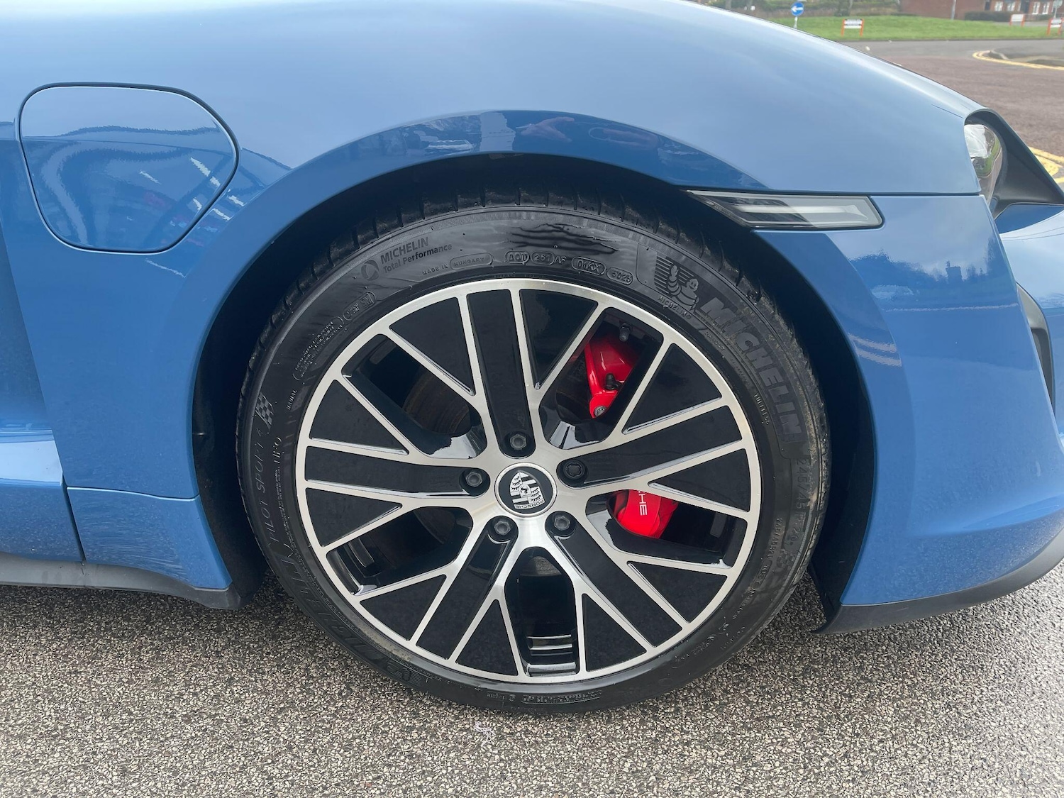 Used Porsche Taycan 2021 for sale - 77175151: Photo 32