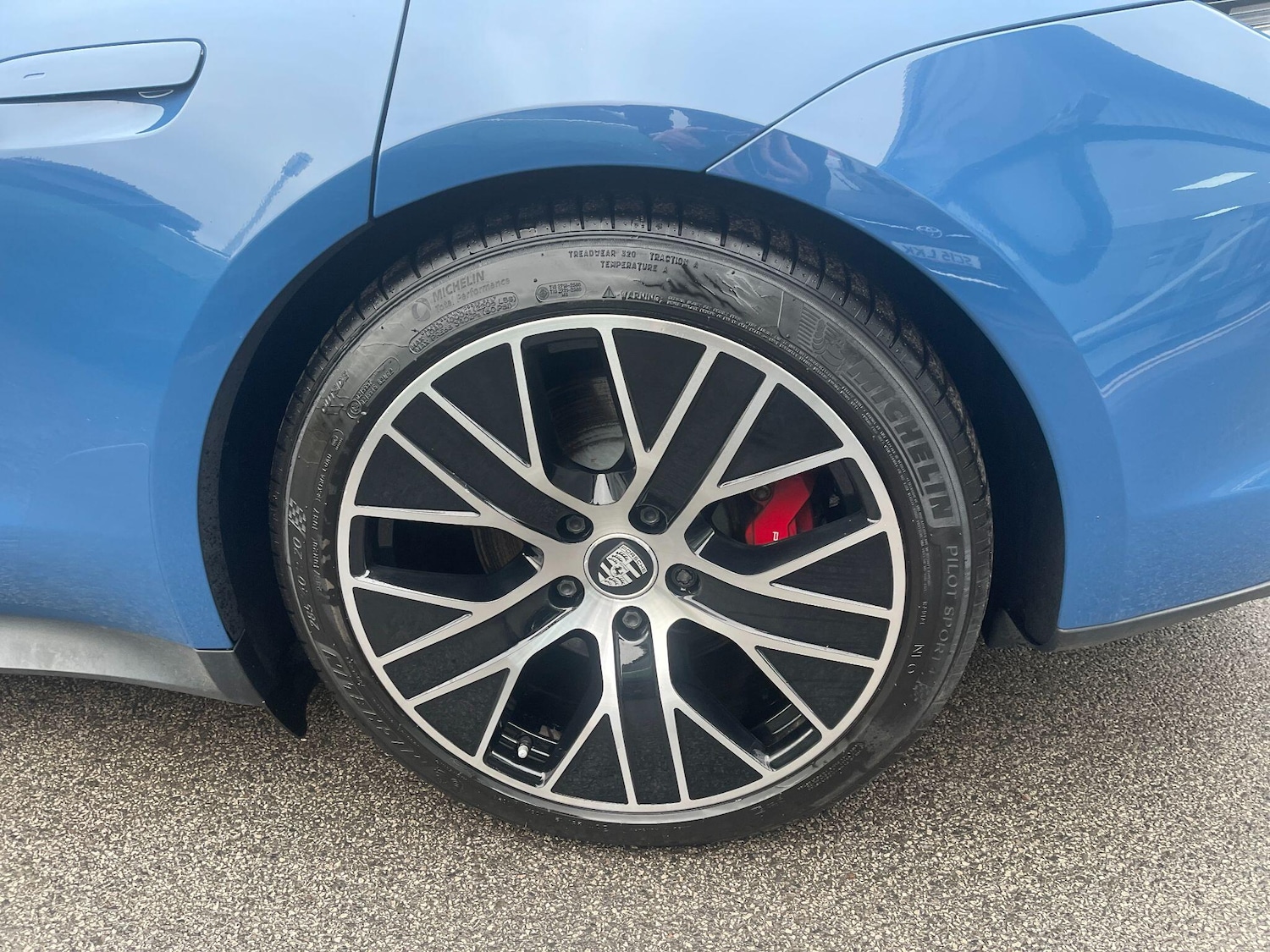 Used Porsche Taycan 2021 for sale - 77175151: Photo 34