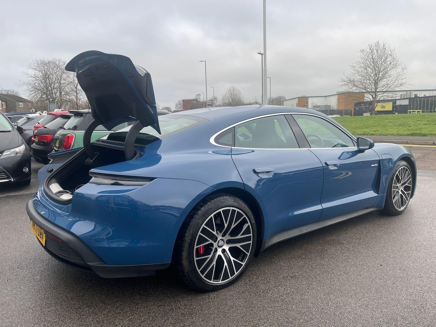 Used Porsche Taycan 2021 for sale - 77175151: Photo 38