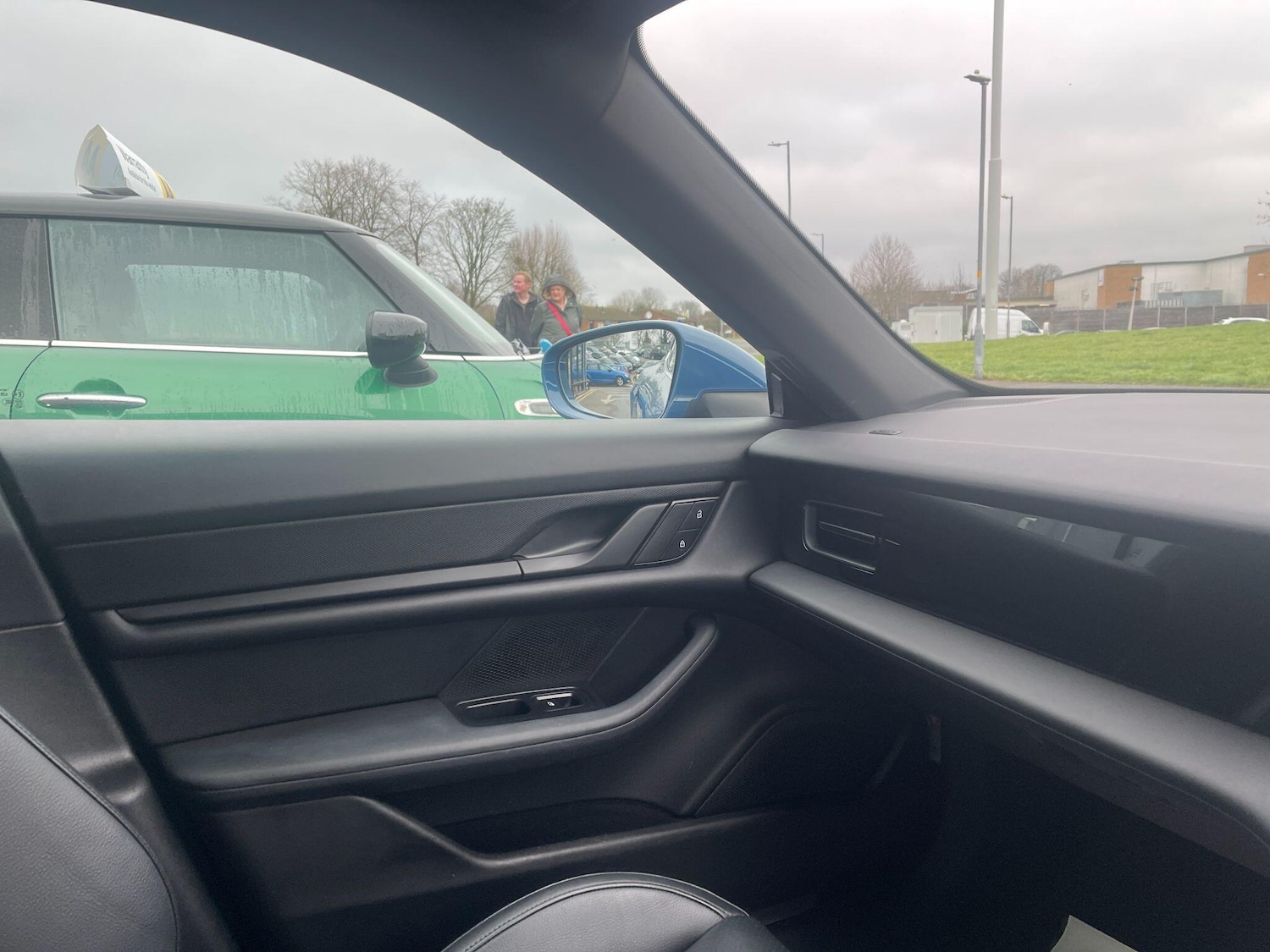 Used Porsche Taycan 2021 for sale - 77175151: Photo 46