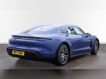 Used Porsche Taycan 2021 for sale - 77175151: Photo