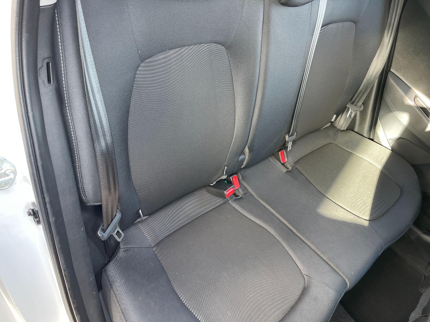 Used Hyundai i10 2017 for sale - 77853857: Photo 16