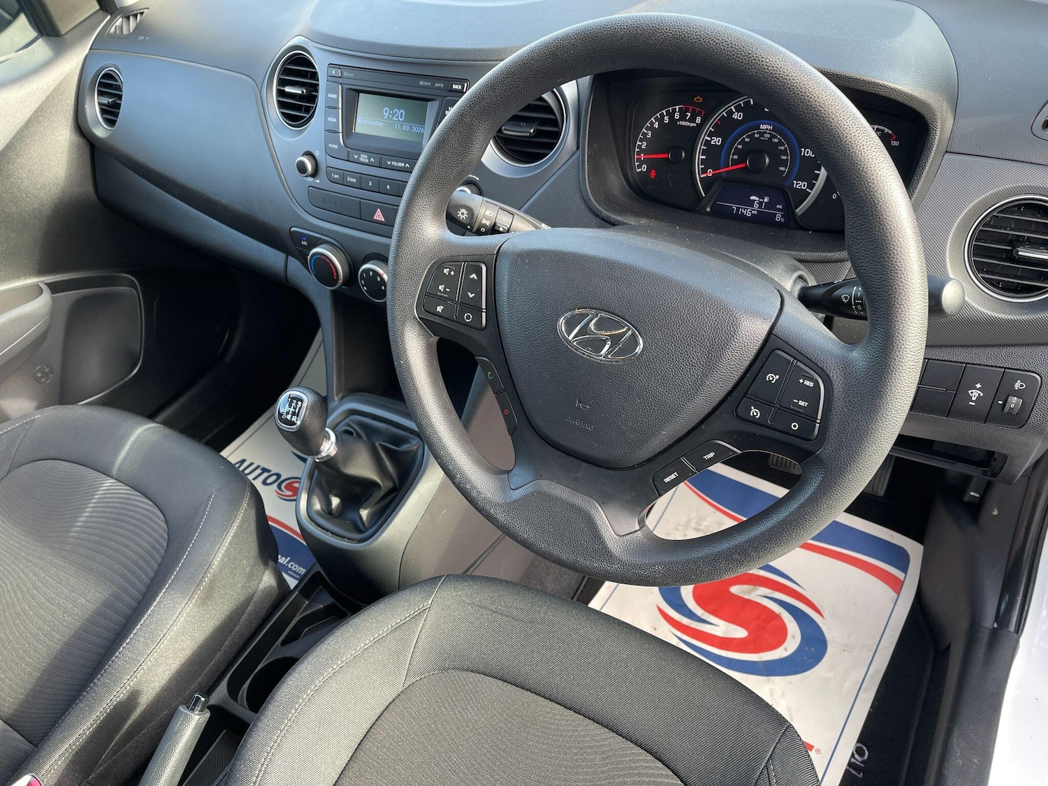 Used Hyundai i10 2017 for sale - 77853857: Photo 43