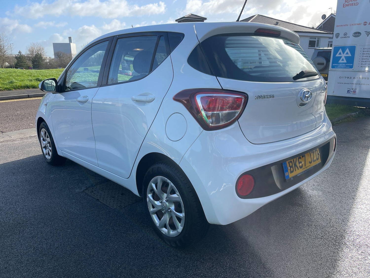 Used Hyundai i10 2017 for sale - 77853857: Photo 5
