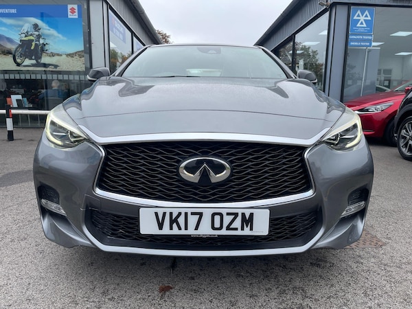 Used Infiniti Q30 2017 for sale - 76295862: Photo 13
