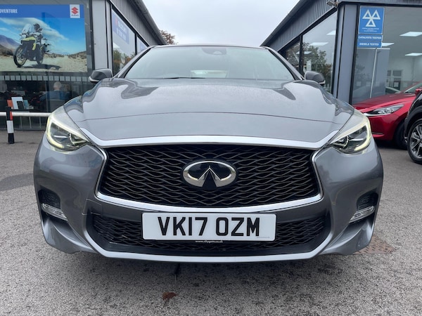 Used Infiniti Q30 2017 for sale - 76295862: Photo 14