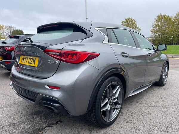 Used Infiniti Q30 2017 for sale - 76295862: Photo 30