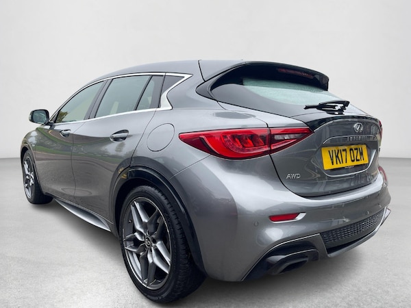 Used Infiniti Q30 2017 for sale - 76295862: Photo 4