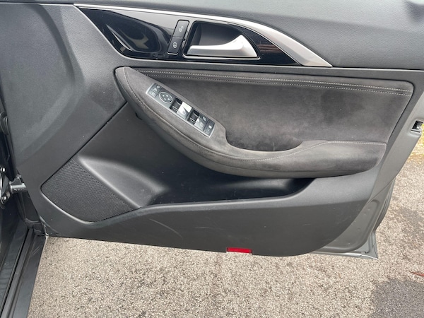 Used Infiniti Q30 2017 for sale - 76295862: Photo 50