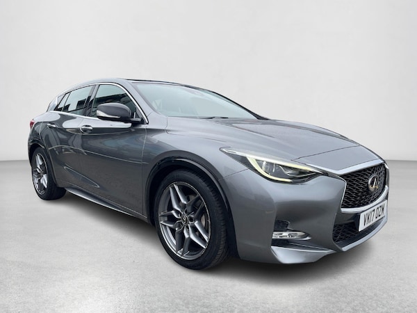 Used Infiniti Q30 2017 for sale - 76295862: Photo 5