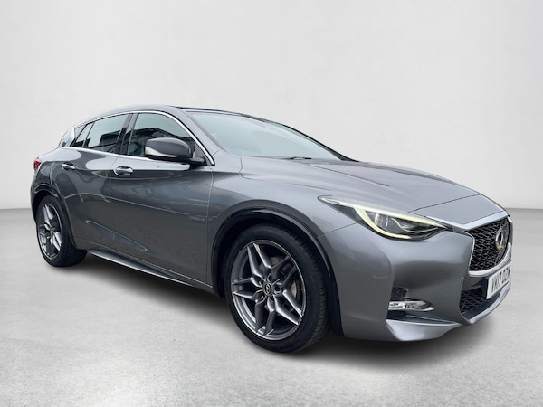 Used Infiniti Q30 2017 for sale - 76295862: Photo 6