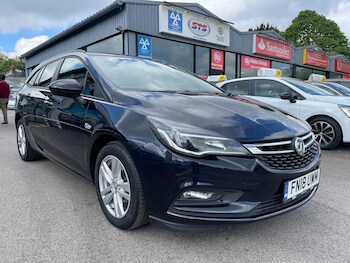 Used Vauxhall Astra 2018 for sale - 78334343: Photo