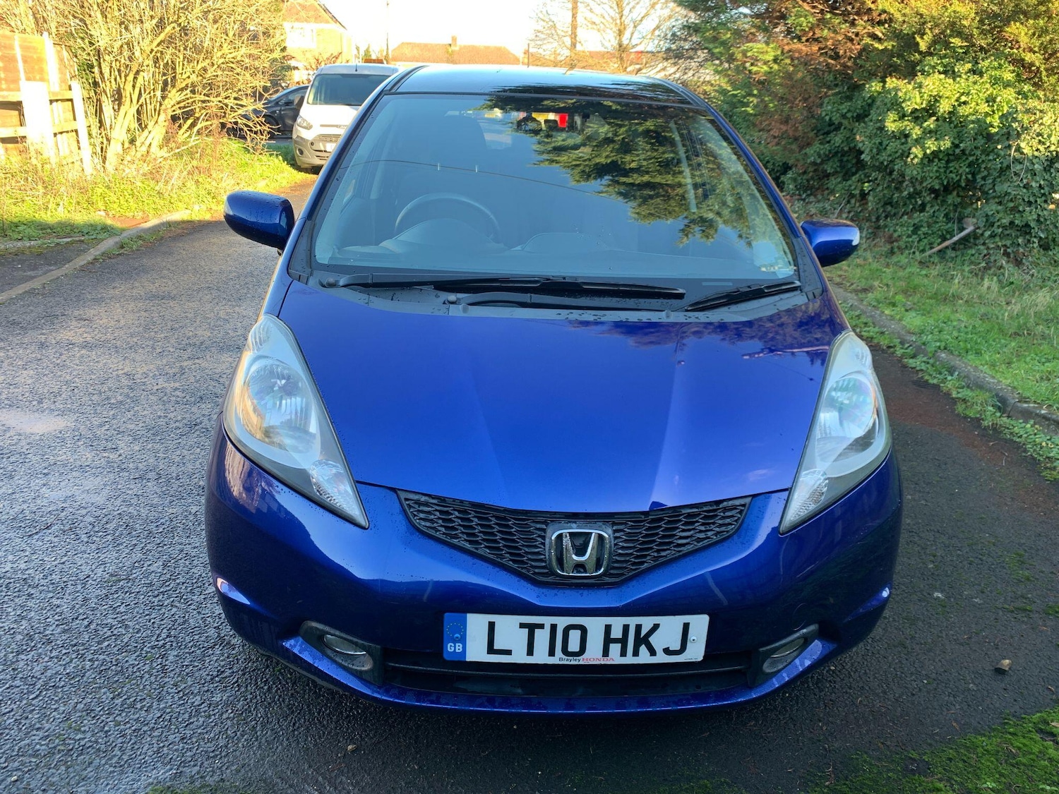 Used Honda Jazz 2010 for sale - 76620450: Photo 2