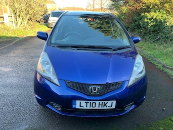 Used Honda Jazz 2010 for sale - 76620450: Photo