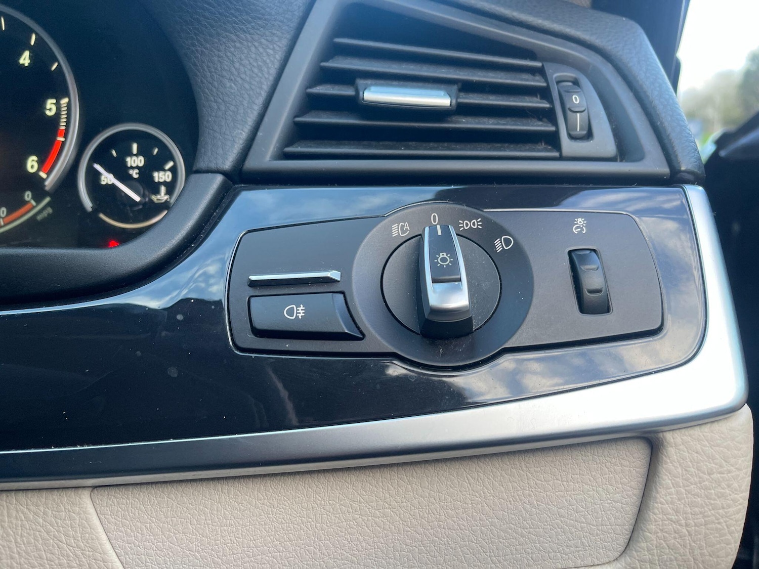 Used BMW 5 Series 2015 for sale - 77049697: Photo 19