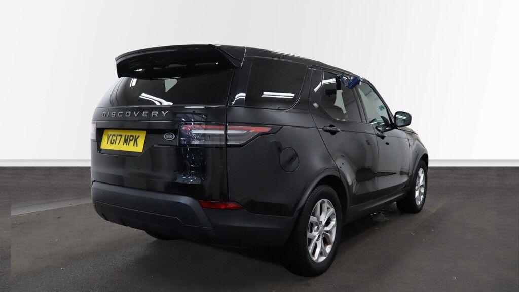 Used Land Rover Discovery 2017 for sale - 77074060: Photo 11