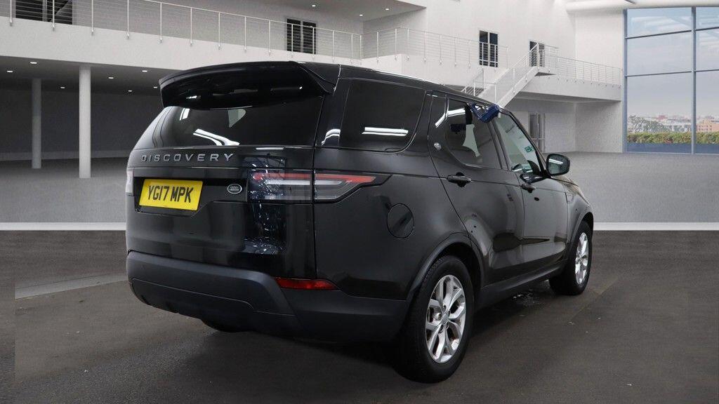 Used Land Rover Discovery 2017 for sale - 77074060: Photo 12