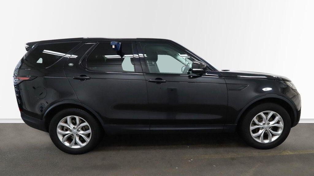 Used Land Rover Discovery 2017 for sale - 77074060: Photo 9