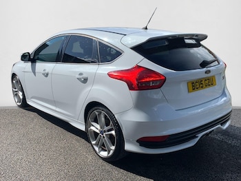 Used Ford Focus 2015 for sale - 75622564: Photo