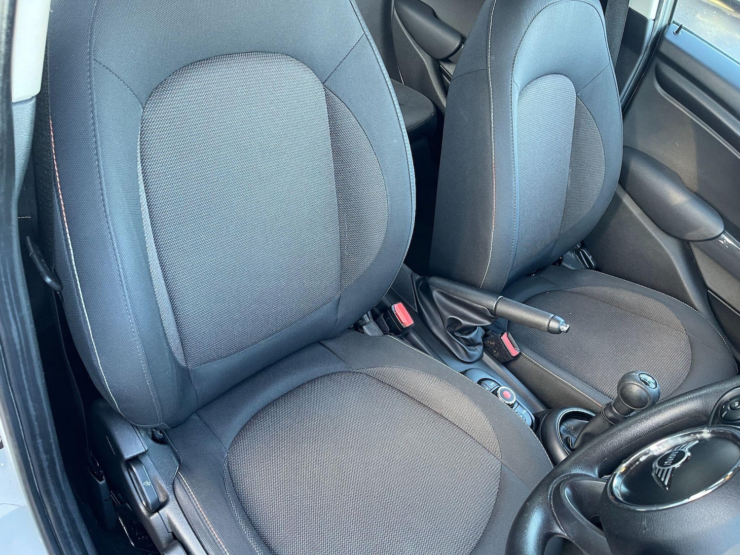 Used MINI Hatch 2018 for sale - 76398615: Photo 15