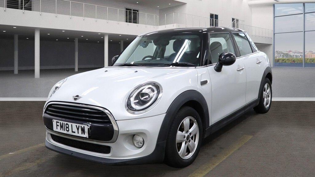 Used MINI Hatch 2018 for sale - 76398615: Photo 2