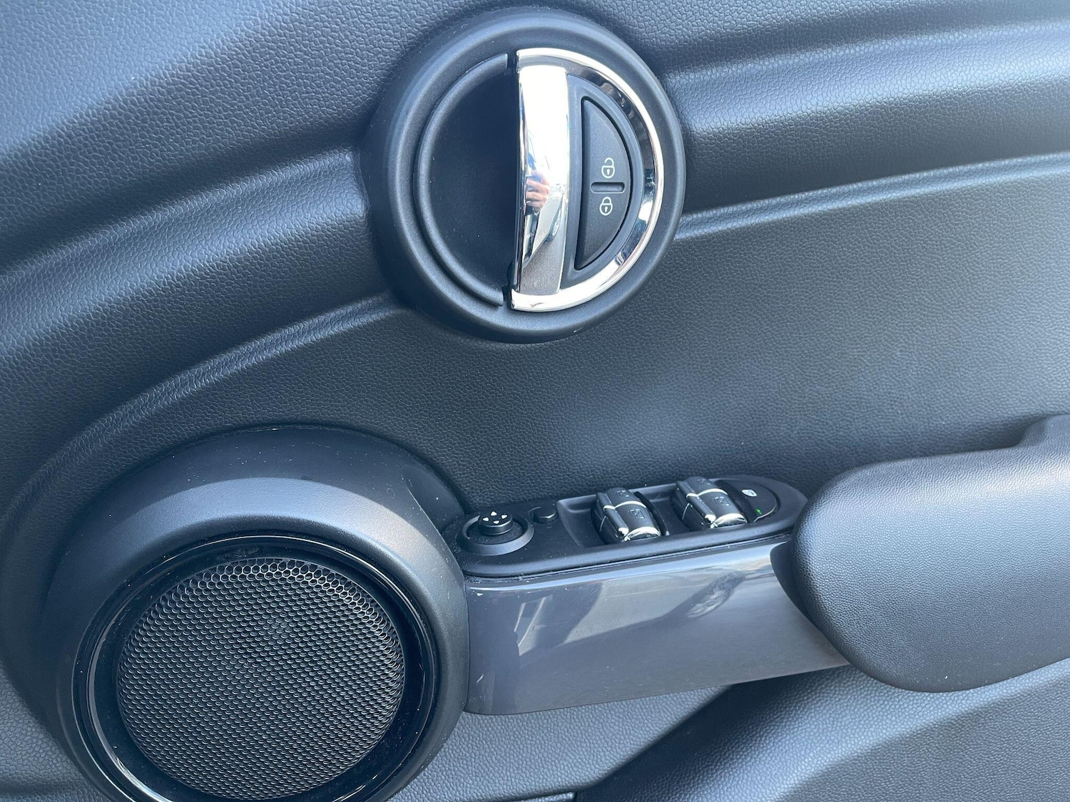 Used MINI Hatch 2018 for sale - 76398615: Photo 24