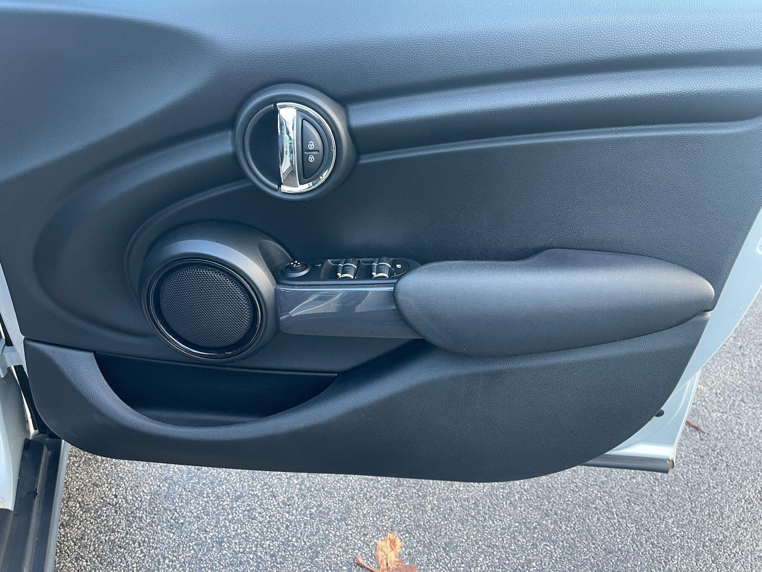 Used MINI Hatch 2018 for sale - 76398615: Photo 25