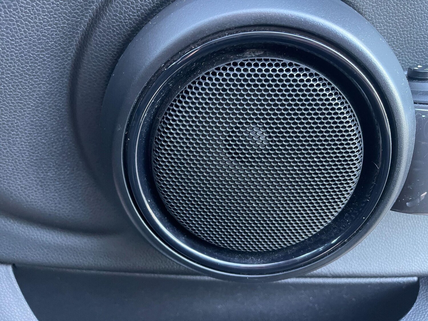 Used MINI Hatch 2018 for sale - 76398615: Photo 44