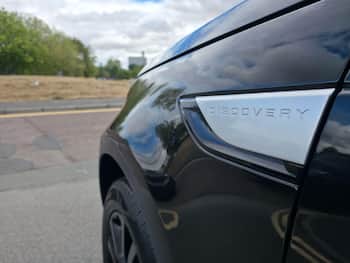 Used Land Rover Discovery 2018 for sale - 79669827: Photo