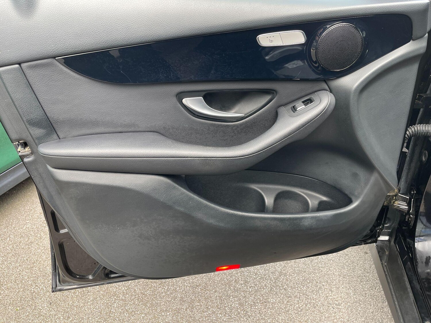 Used Mercedes-Benz GLC 2019 for sale - 77497193: Photo 24