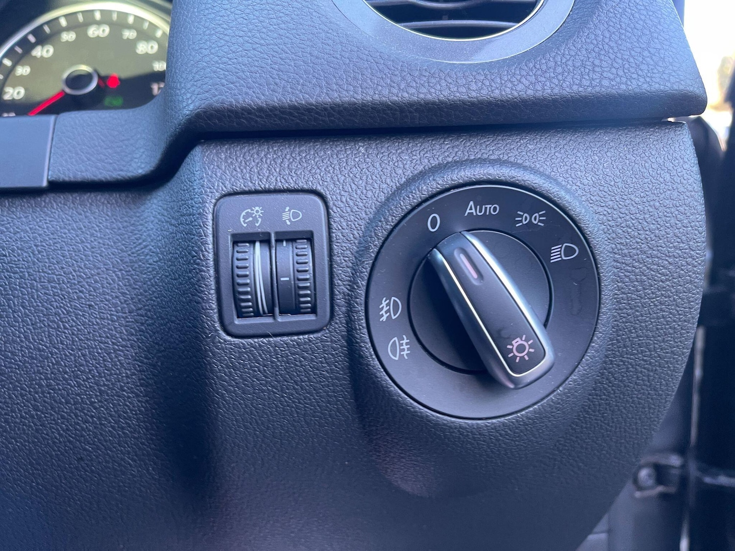 Used Volkswagen Tiguan 2016 for sale - 76597323: Photo 20