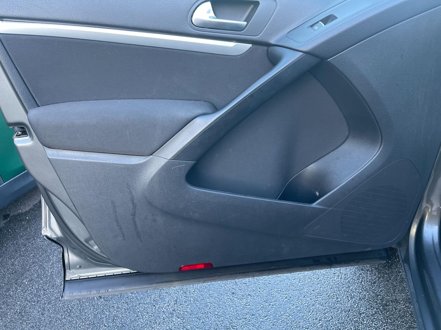 Used Volkswagen Tiguan 2016 for sale - 76597323: Photo 24