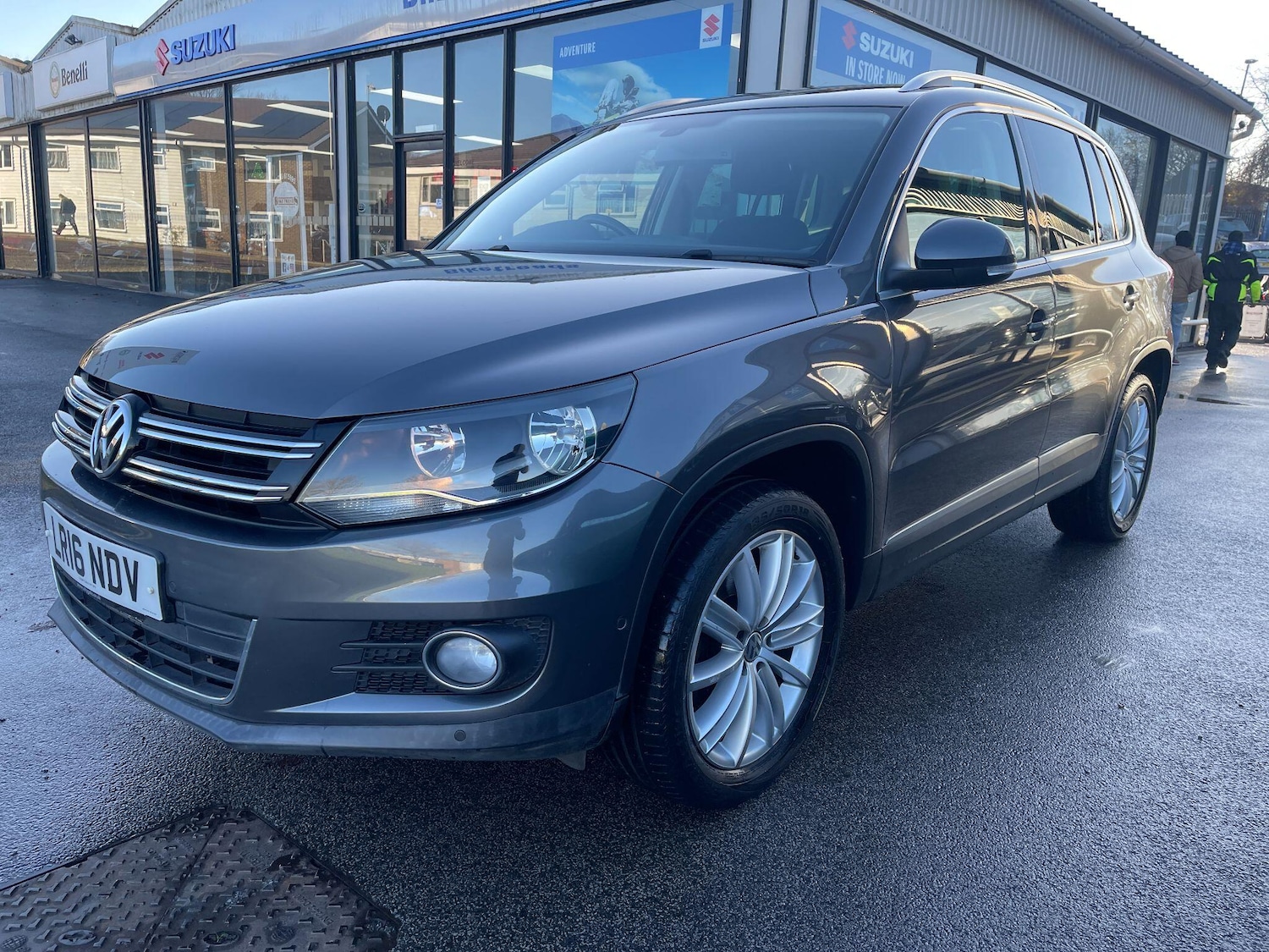 Used Volkswagen Tiguan 2016 for sale - 76597323: Photo 4